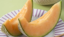 吃哈密瓜鼻子出血